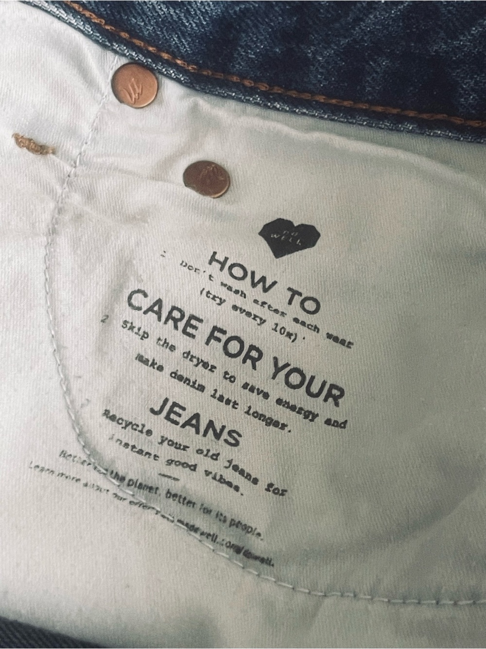 Madewell Distressed Mid-Blue Denim Relaxed women's Shorts - Picture 11 of 11